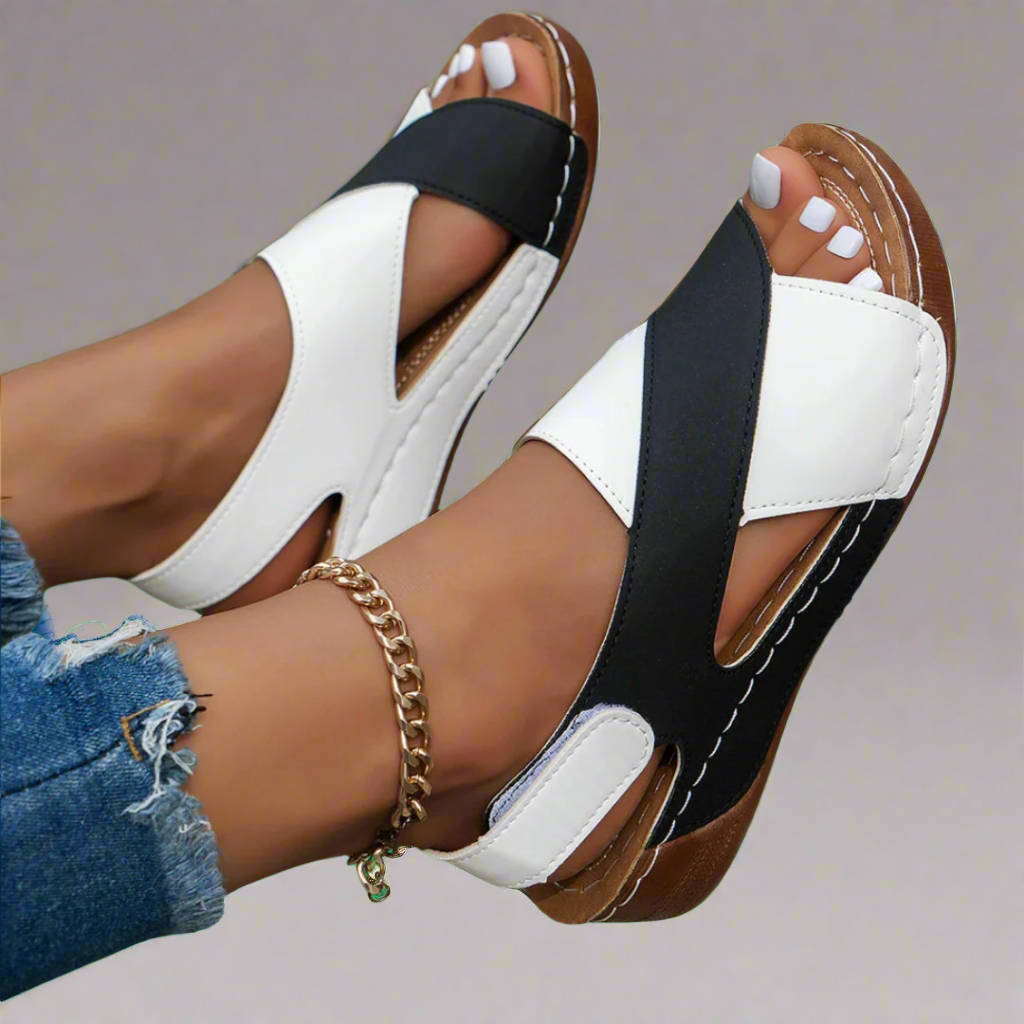 Alwine | Elegantne Wedge Sandale od Premium Materijala