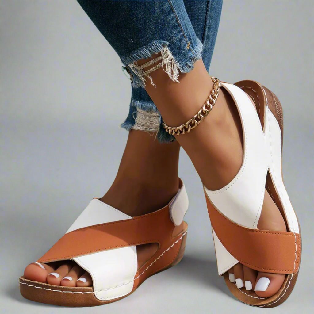 Alwine | Elegantne Wedge Sandale od Premium Materijala