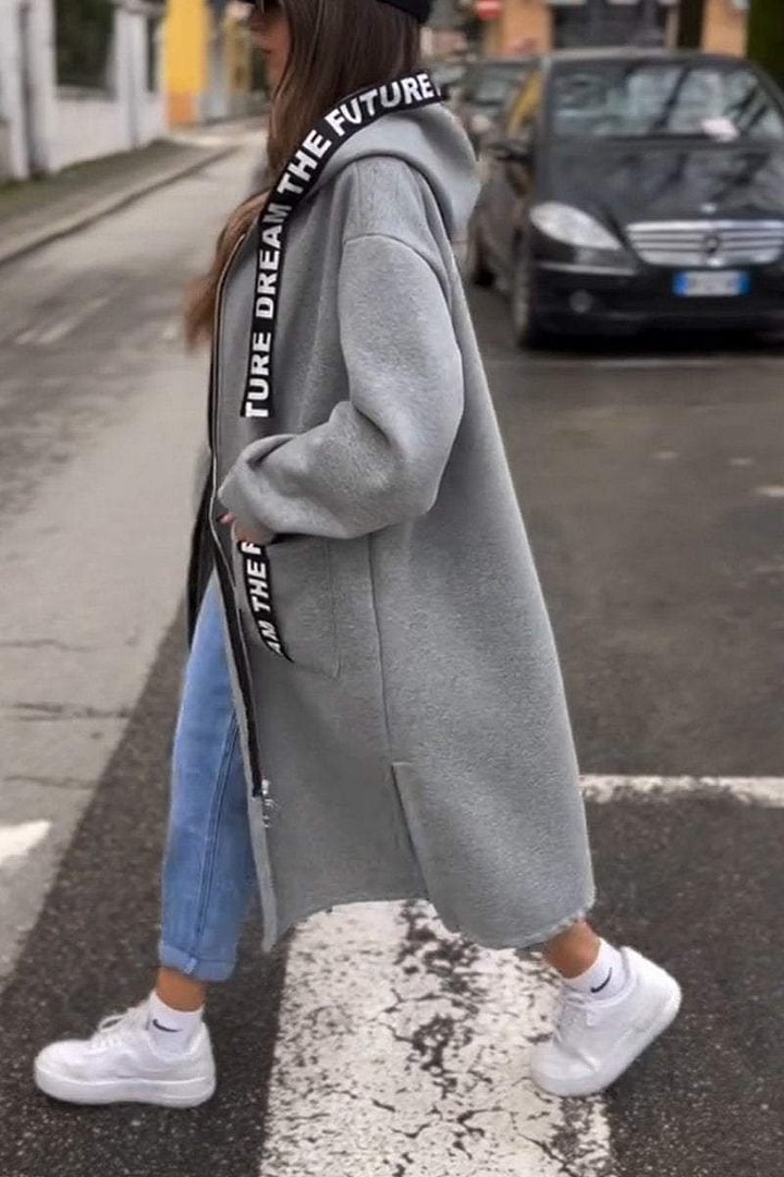 Elegantni dugi kaput s kapuljačom