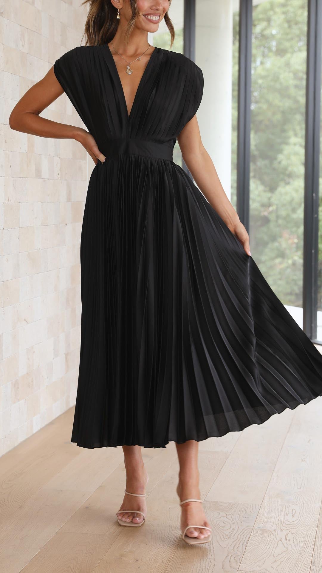Maria - Elegantna Faldkjole