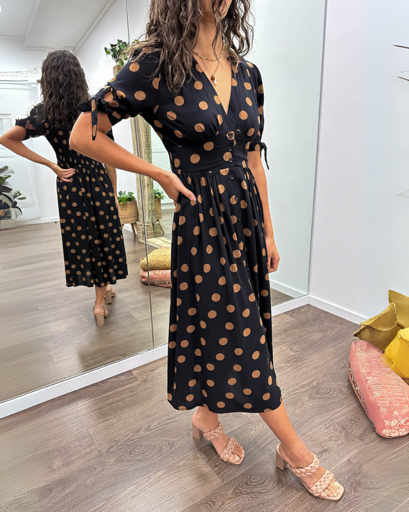 Anka | Elegantna haljina na točkice
